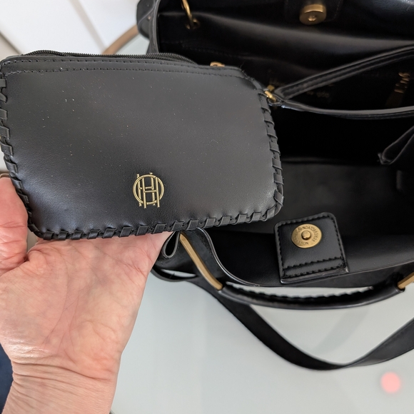 House of Harlow 1960 Black Suede Tote Bag - Picture 4 of 4